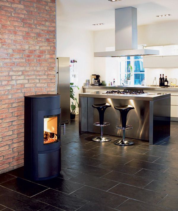 Westfire Uniq 15 SE Woodburning Stove | Leeds Stove Centre